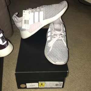 Nmd R2 size 8